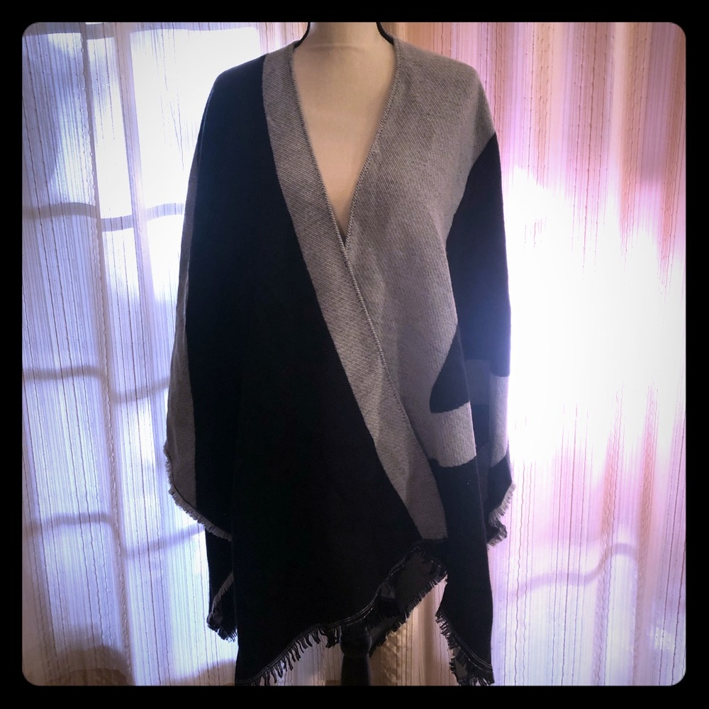 ❤️ NORDSTROM Wrap Poncho